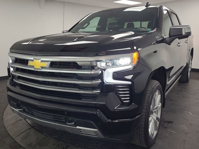 2026 Chevrolet Silverado 1500 High Country in Black — front three-quarter view
