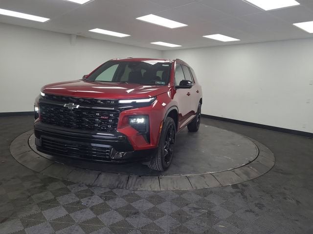 2026 Chevrolet Traverse RS in Radiant Red Tintcoat — front three-quarter view